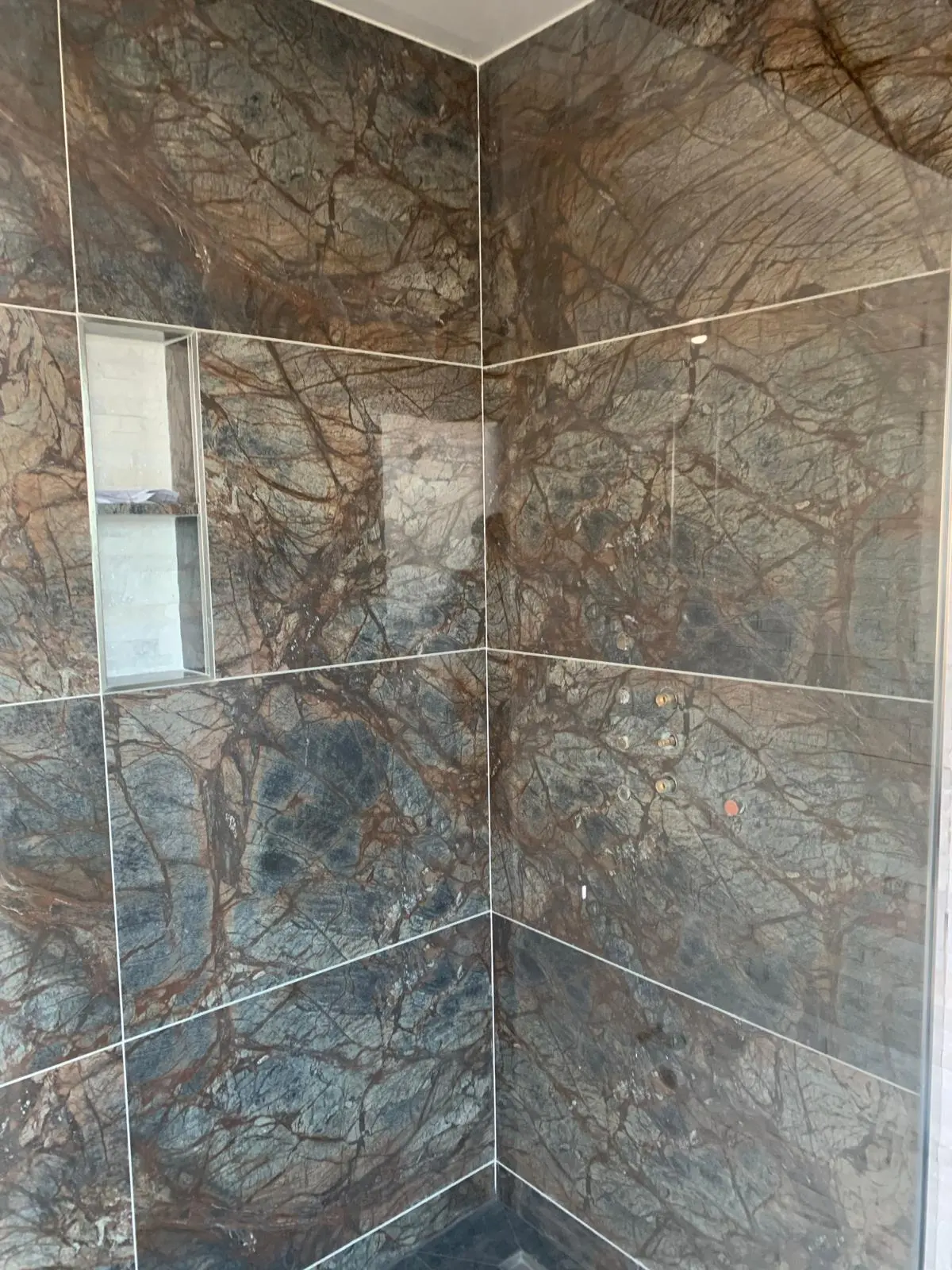 Installation de pierre de patio